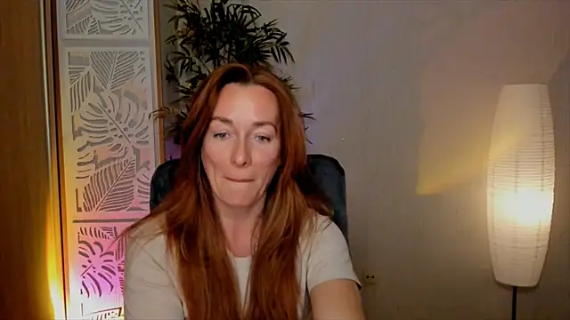 RebeccaMartinez's Live XXX Chat