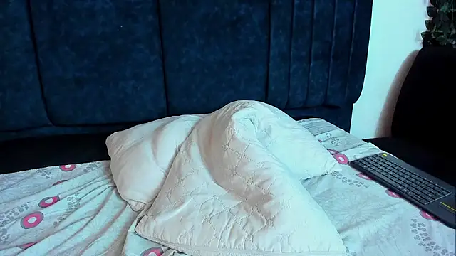 fulfill_fantasies1 Live XXX Chat