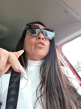 sexy7883 现场XXX聊天