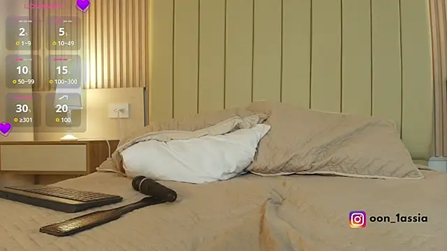 دردشة alessia_moon1 الجنسية المباشرة