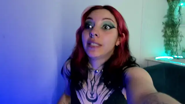 morgana_white élő XXX-chatje