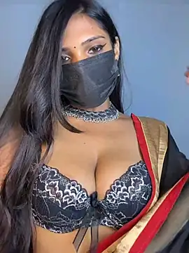 Lovely_Babiee Adlı Modelin Canlı XXX Sohbeti