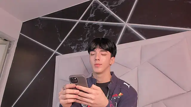 AerumChaen Live XXX chat