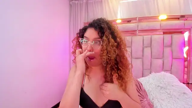 AllisonAdams_ 现场XXX聊天