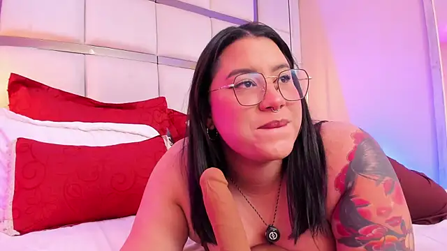 elizavenus Adlı Modelin Canlı XXX Sohbeti