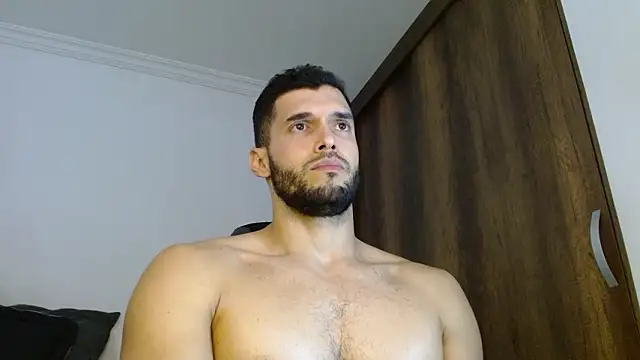 Noah_jhonsonn 即時 XXX 聊天