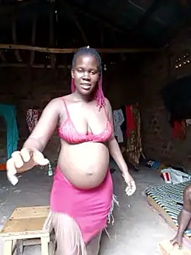 holygrail001: διαδικτυακό σόου στην κάμερα