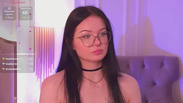 CindyMil live XXX chat