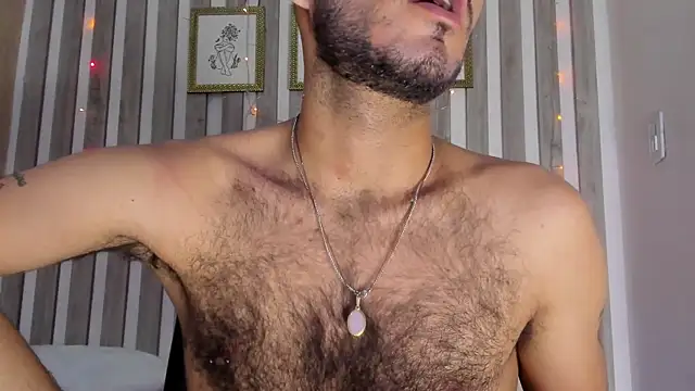 Chatroom XXX en direct de EthanGrey