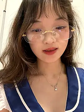 meimei_x Adlı Modelin Canlı XXX Sohbeti