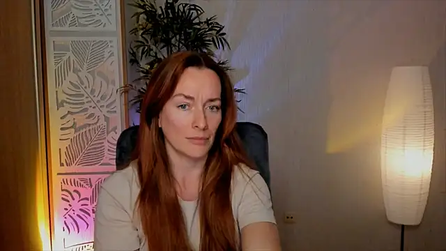 RebeccaMartinez Adlı Modelin Canlı XXX Sohbeti