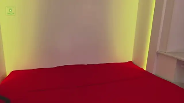 Sophia_Laurent 现场XXX聊天