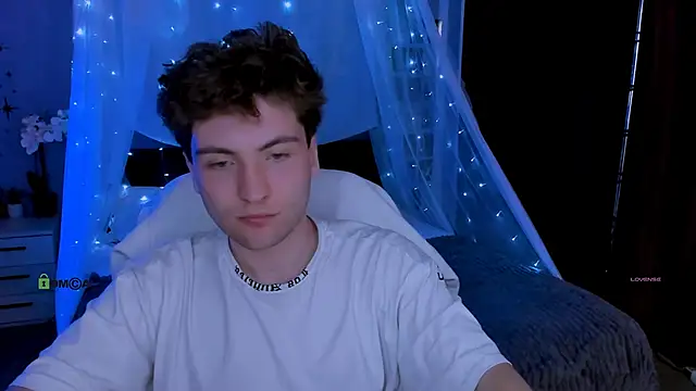 Chat XXX Live joseph_bear_