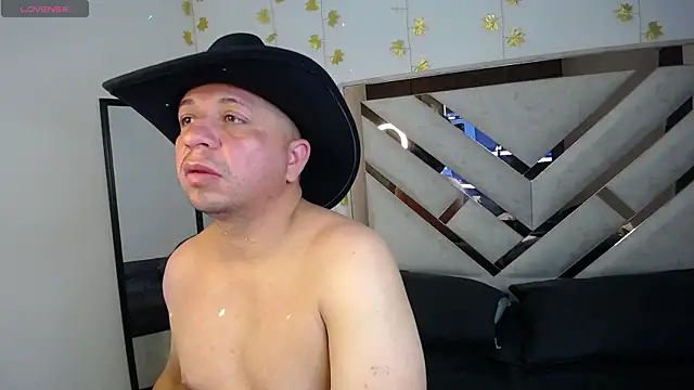 Thee_Rockk: вебкам-шоу