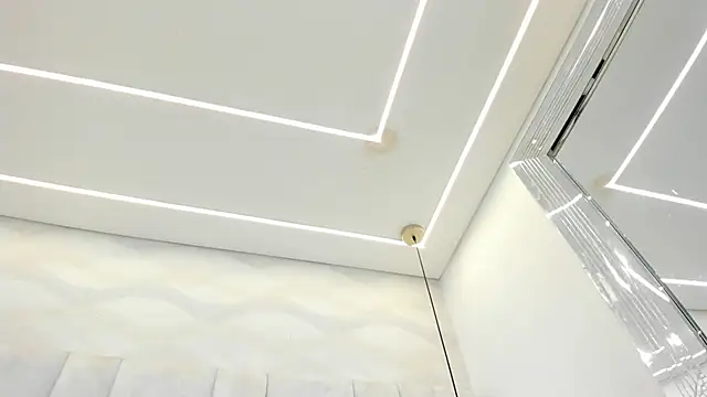 im_nahomi Adlı Modelin Canlı XXX Sohbeti