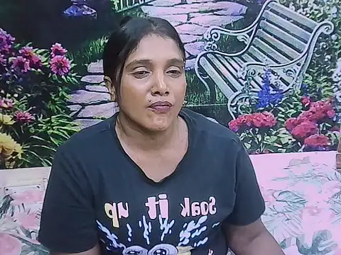 แชท XXX สดของ IndianSexyLady20