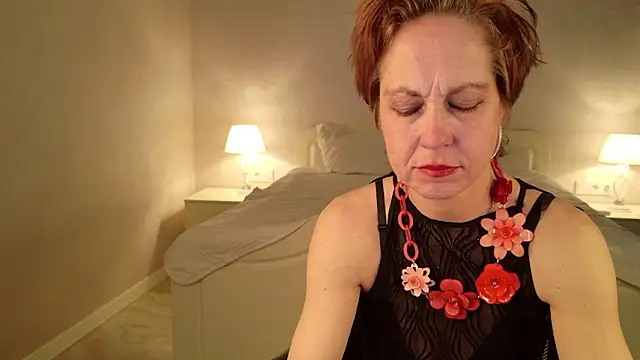 LioraWeiss Live XXX Chat