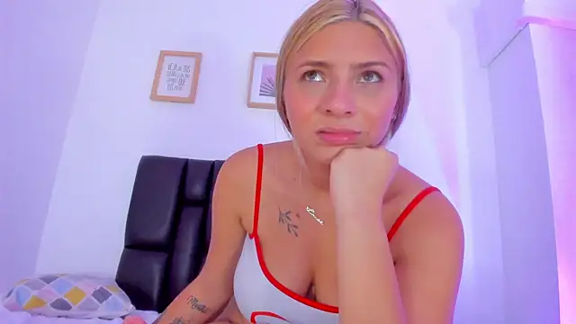 lana-rosseのライブXXXチャット