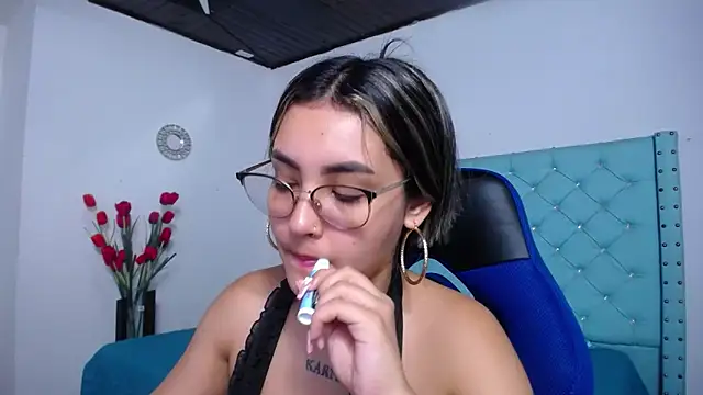 kathe-mills235 Live XXX-Chat