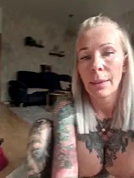 Chat XXX en directo de TallyHeart