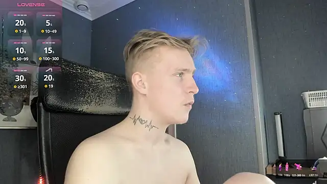 AlexxSweet 现场XXX聊天