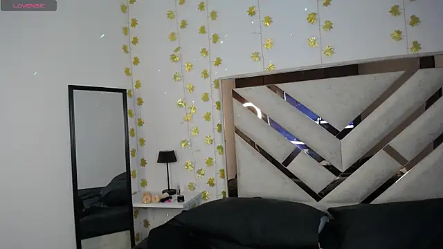 Thee_Rockk webkamerás műsora