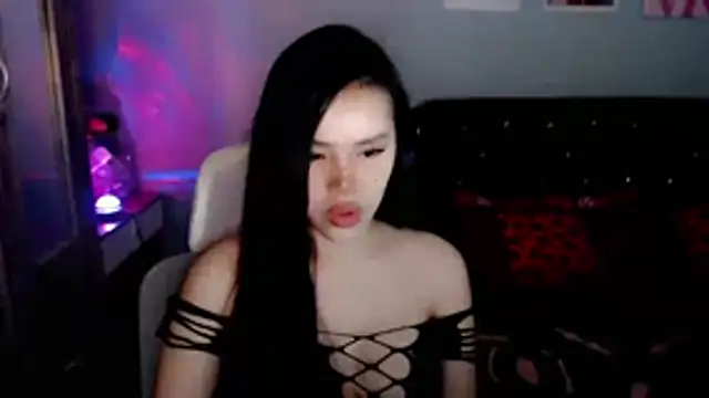 Pokazy przed kamerką – Angelanarciso