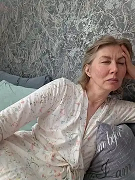 Chat XXX en directo de stellahere8