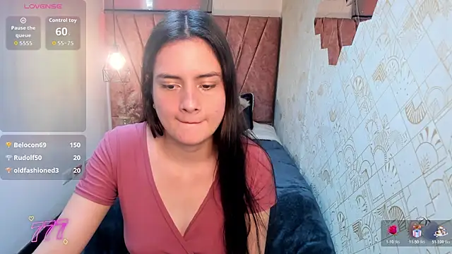 Zoe__Taylor__のライブXXXチャット