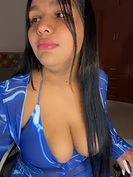 Fancyxlove élő XXX-chatje