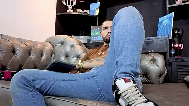 matteosantos 现场XXX聊天