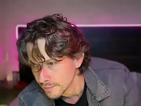 mcklister_kinky_feets 网络视讯表演