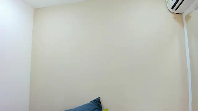 دردشة MadisonJenner الجنسية المباشرة