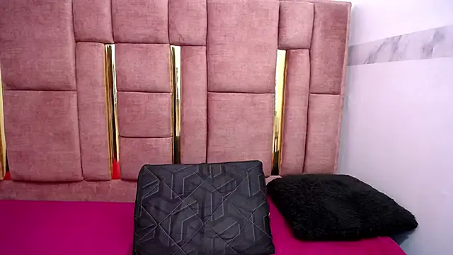 CHLOESHOW Live XXX-chat