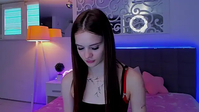 Czat XXX na żywo – LuisaClover