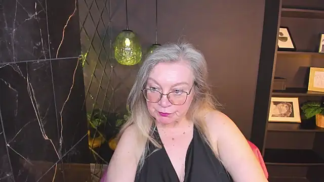 XXX chat uživo modela NataliMellow