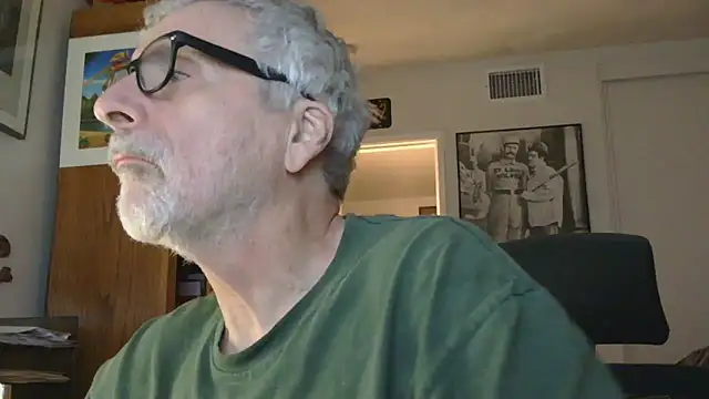 drawde34: διαδικτυακό σόου στην κάμερα