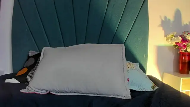 Ariel_star1's Live XXX Chat