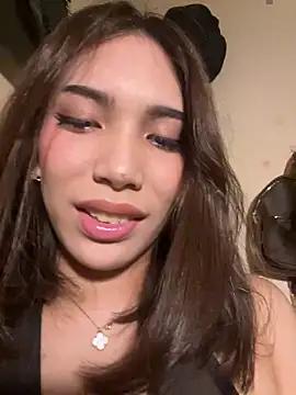 SideChick_Bunny: διαδικτυακό σόου στην κάμερα