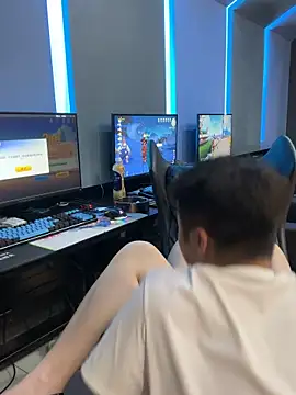 TTbeibi-178 élő XXX-chatje