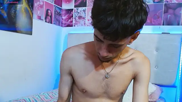 Show de webcam de golden_raiden_12