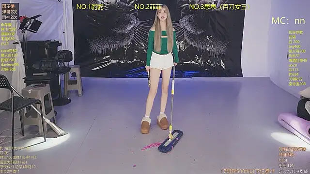 Show de sweetgirls888 na webcam