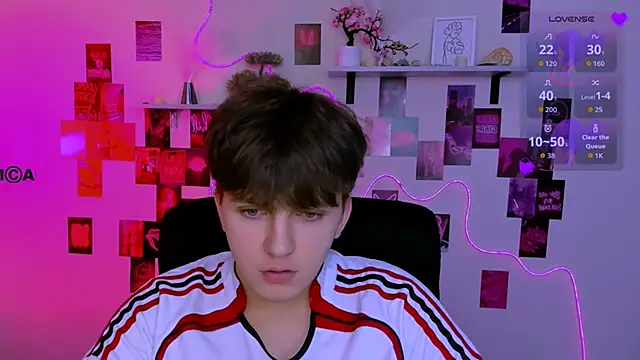 travis_wolf_ Obrolan Langsung XXX