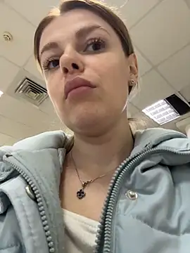 Živý XXX chat HarrietDart