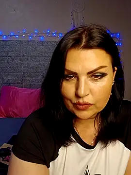 kataleya94 élő XXX-chatje