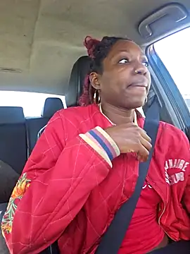 oliviaprettypussy 现场XXX聊天