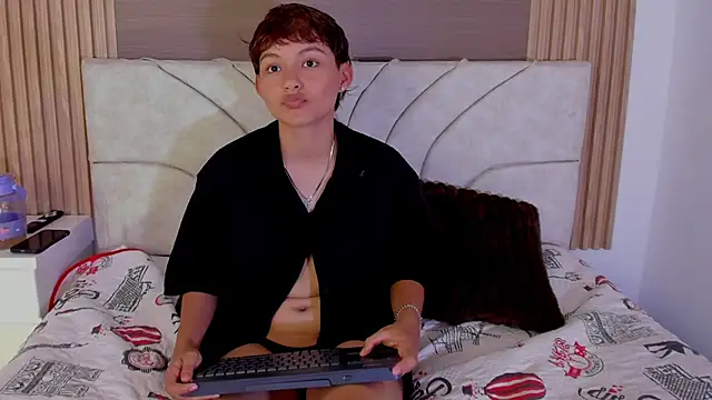 tefi_meow_'s Live XXX Chat