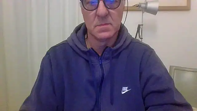 ANONIMO7735 Adlı Modelin Web Kamerası Şovu