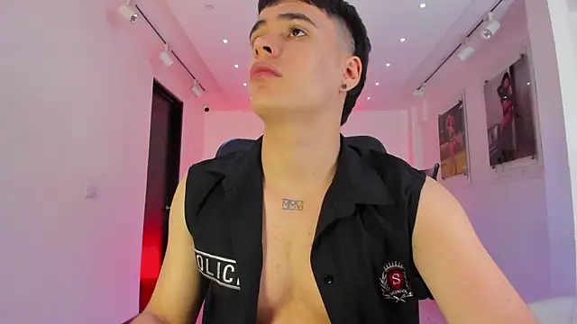 BenitoSaenz Live XXX-Chat