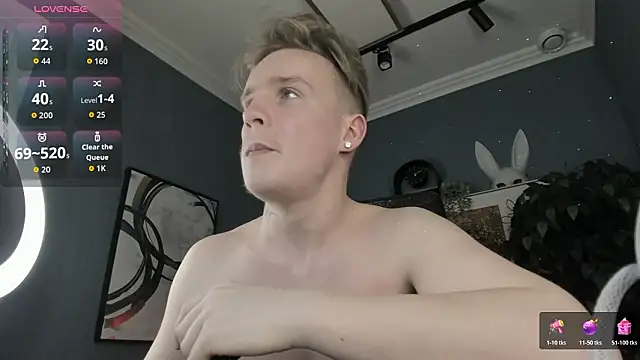 AlexxSweet: вебкам-шоу